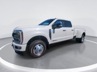 Used 2024 Ford F350 Platinum w/ FX4 Off-Road Package image 1