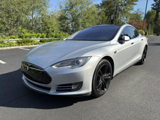 Used 2015 Tesla Model S 85D image 1