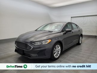 Used 2020 Ford Fusion SE image 1