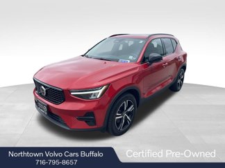Certified 2024 Volvo XC40 B5 Core image 1