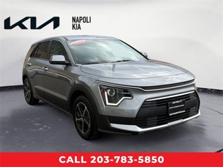 Certified 2024 Kia Niro LX image 1