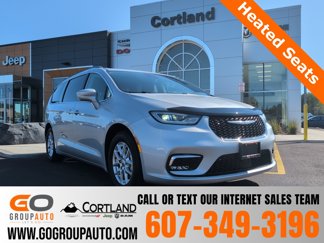 Used 2022 Chrysler Pacifica Touring-L image 1