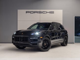 Certified 2024 Porsche Cayenne image 1