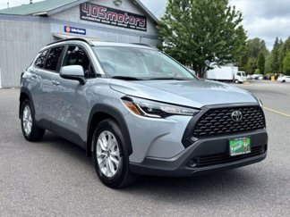Used 2022 Toyota Corolla Cross LE image 1