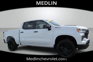 New 2025 Chevrolet Silverado 1500 LT Trail Boss w/ Convenience Package II image 1