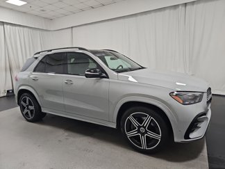 Used 2024 Mercedes-Benz GLE 450e 4MATIC image 1