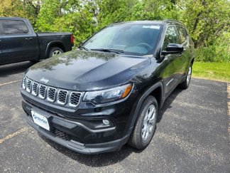 New 2025 Jeep Compass Latitude image 1