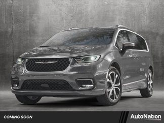 New 2025 Chrysler Pacifica Select image 1
