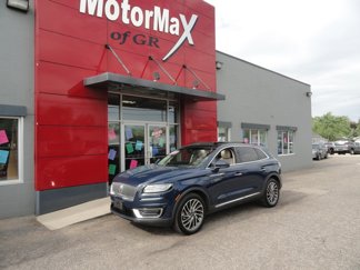 Used 2020 Lincoln Nautilus Reserve w/ Equipment Group 201A image 1