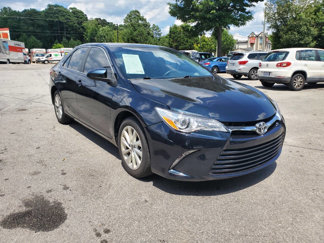 Used 2016 Toyota Camry LE image 1