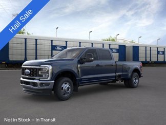 New 2025 Ford F350 4x4 Crew Cab DRW Super Duty image 1