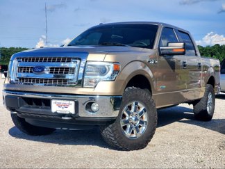 Used 2014 Ford F150 XLT w/ Equipment Group 302A Luxury image 1