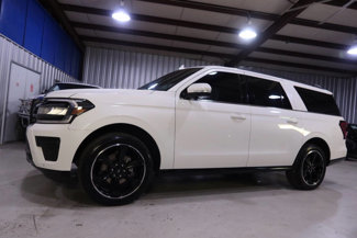 Used 2023 Ford Expedition Max Limited image 1