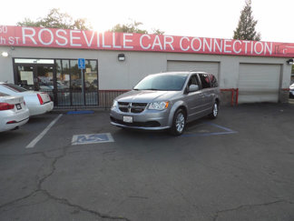 Used 2016 Dodge Grand Caravan SXT image 1