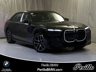 Used 2025 BMW 760i xDrive w/ Executive Package image 1