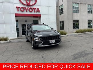 Used 2023 Hyundai Kona SEL image 1