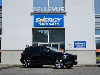 Used 2023 Volvo XC40 Recharge Plus image 1