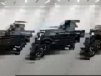 Used 2024 GMC Sierra 2500 AT4X image 1