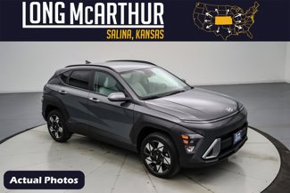 Used 2025 Hyundai Kona SEL image 1