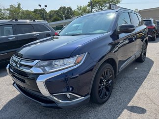 Used 2018 Mitsubishi Outlander LE image 1