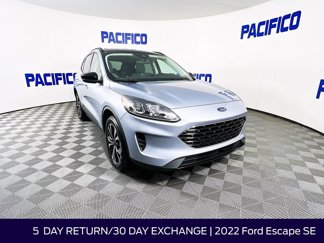 Used 2022 Ford Escape SE w/ SE Sport Appearance Package image 1