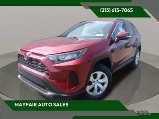 Used 2019 Toyota RAV4 LE image 1