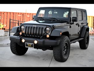 Used 2016 Jeep Wrangler Unlimited Rubicon w/ Connectivity Group image 1