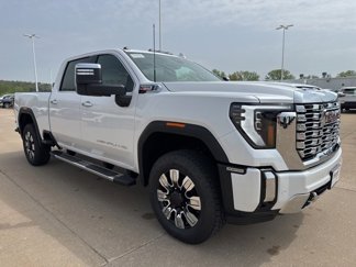 New 2025 GMC Sierra 2500 Denali w/ Denali Reserve Package image 1