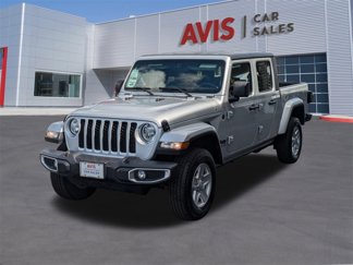 Used 2023 Jeep Gladiator Sport image 1
