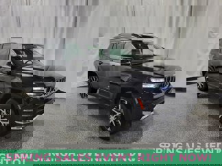 New 2025 Jeep Grand Cherokee Laredo X w/ Luxury Tech Group I image 1
