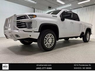 Used 2022 Chevrolet Silverado 2500 High Country w/ Safety Package II image 1