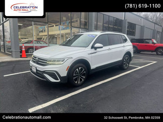 Used 2022 Volkswagen Tiguan S image 1