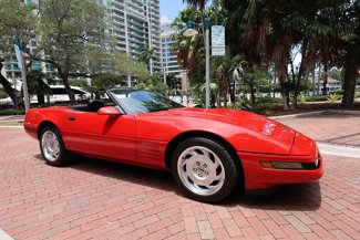 Used 1991 Chevrolet Corvette Convertible image 1