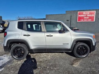 Used 2017 Jeep Renegade Sport w/ Power & Air Group image 1