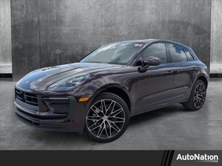 Used 2024 Porsche Macan image 1