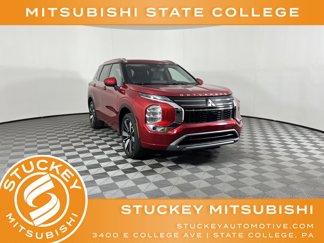 New 2025 Mitsubishi Outlander SEL image 1