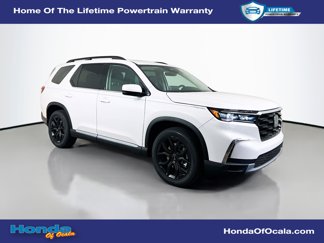 New 2025 Honda Pilot Touring image 1