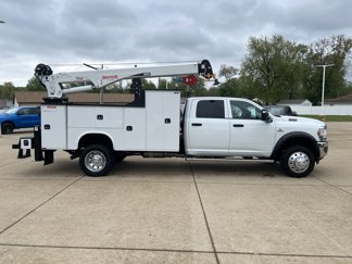 New 2024 RAM 5500 Tradesman w/ Chrome Appearance Group image 1