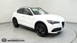 Used 2025 Alfa Romeo Stelvio Sprint image 1