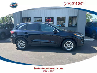 Used 2021 Ford Escape SE image 1