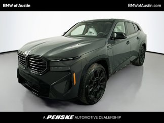 New 2025 BMW XM image 1