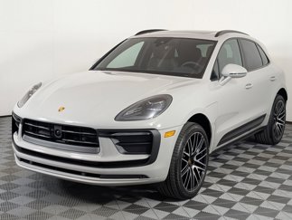 Used 2026 Porsche Macan image 1