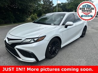 Used 2023 Toyota Camry XSE image 1