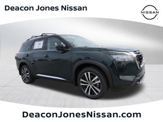 New 2025 Nissan Pathfinder Platinum image 1