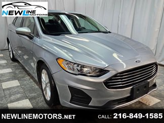 Used 2020 Ford Fusion SE image 1
