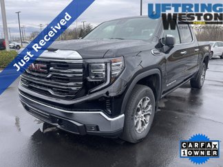 Used 2025 GMC Sierra 1500 SLT image 1