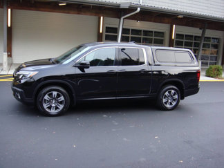 Used 2017 Honda Ridgeline RTL image 1