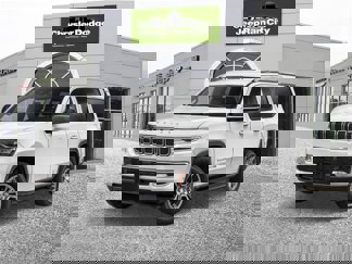 New 2025 Jeep Wagoneer Series II w/ Convenience Group I image 1