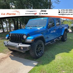 Used 2023 Jeep Gladiator Willys image 1