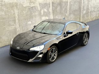 Used 2015 Scion FR-S image 1